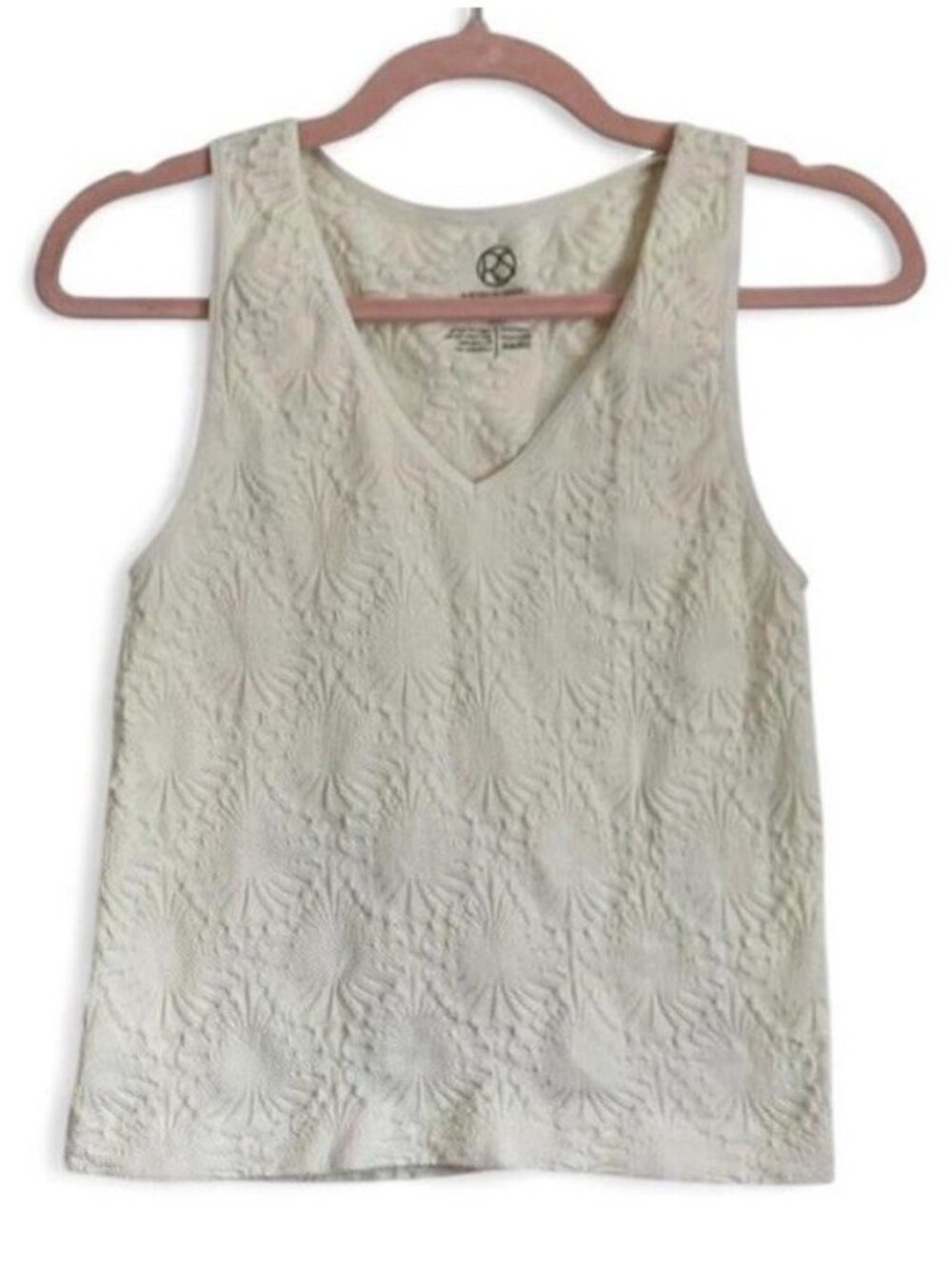 Roselyn Sanchez Seamless Floral Textured Tank Top Cream Sleeveless Women’s M/L